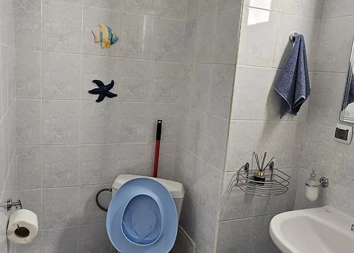 67 & 16 Rainbow Complex Σάνι Μπιτς