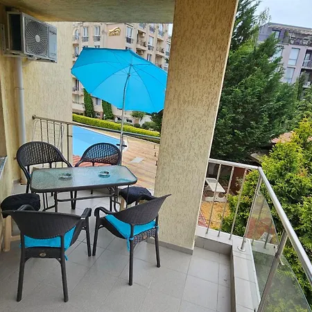 67 & 16 Rainbow Complex *