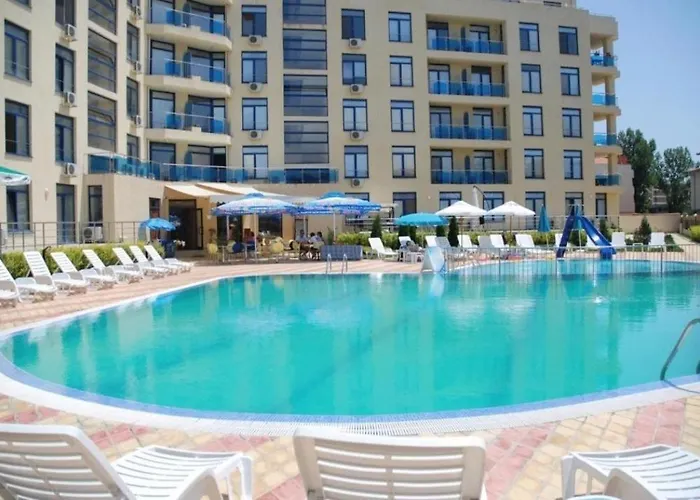 Daire 67 & 16 Rainbow Complex *