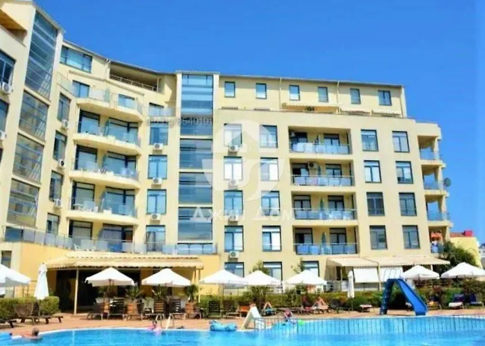 Daire 67 & 16 Rainbow Complex *